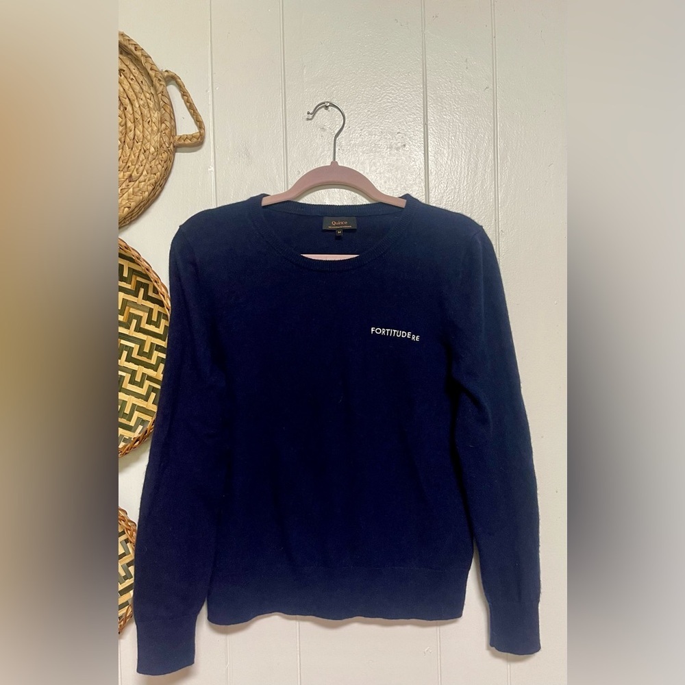 QUINCE Navy Blue Sweater with Embroidered Detail 100% Mongolian Cashmere Size M